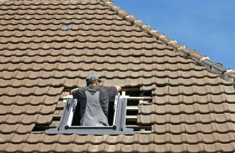 Pose de velux - Tauves